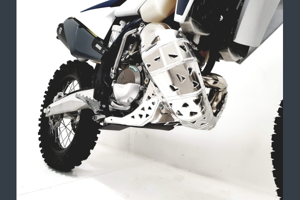 Skid plate with exhaust guard and plastic bottom for KTM EXC 150 and Husqvarna TE 150 2020-2023